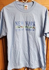Fruit Of The Loom T Shirt Men’s M Medium NEW YORK NEW YORK Vintage Embroidered