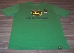 JOHN DEERE Tractors Deer T-Shirt MEN’S SMALL NEW Green