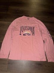Three Bico Louisiana Pink Graphic Print Men’s Crew Neck Long Sleeve T-Shirt L