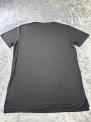CUTS Clothing Split-Hem Crewneck T-Shirt Mens Medium Black Pyca Pro NWOT