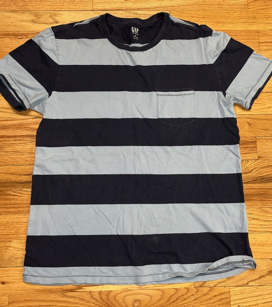 Adult Gap Striped Tshirt Blue Striped Pocket Tee Casual Fashion Style Medium