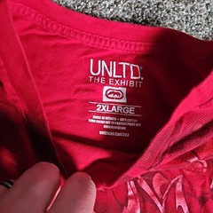 Ecko UNLTD the Exhibit Red Foil Graphic Size 2XL Short Sleeve Y2K Shirt
