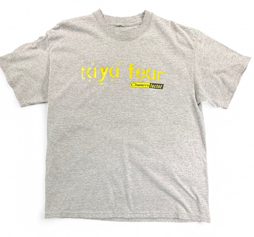 GRAY TAYA FEAR CHAMORRO FACTOR GRAPHIC T-SHIRT, CHEST 44 IN, LENGTH 28 IN