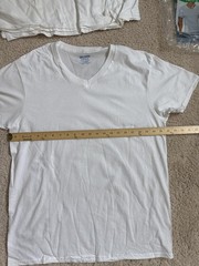 Gildan V-Necks Undershirt Mens Size Large White Cotton Tag Free 6 Pack T Shirts