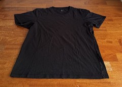 Uniqlo T-Shirt Supima Cotton Men’s Medium Black