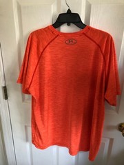 Under Armour Loose Fit Heat Gear Active Wear Tech Tee Shirt Size 2XL Moist Wick