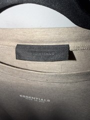 Size XL – Fear of God Essentials Tee Core Heather