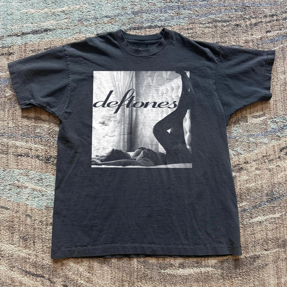 Deftones Rock Band T-Shirt Vintage Y2K Alt Metal Black Unisex Graphic Tee S-4XL