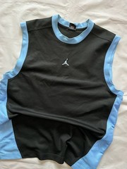 Nike Jordan Y2K Tank Top Vintage Mini Center Logo Size Large