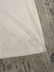 New Old Navy Men V-Neck Tee in White