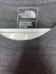The North Face T-Shirt Standard Fit Gray Red Graphic Logo Size XL