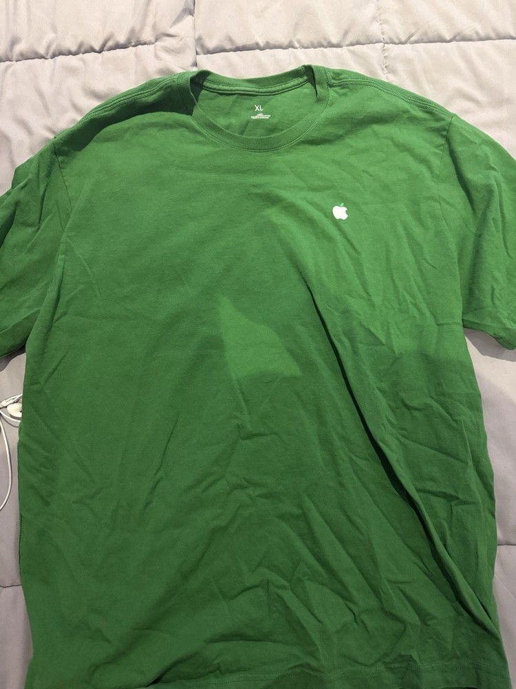 Apple Logo Green Men’s Cotton Jersey Crew Neck Short Sleeve T-Shirt