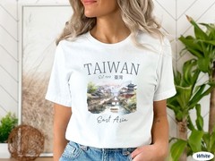 Taiwan T-Shirt Travel Gift for Taiwan Trip Lovers Souvenir Tee