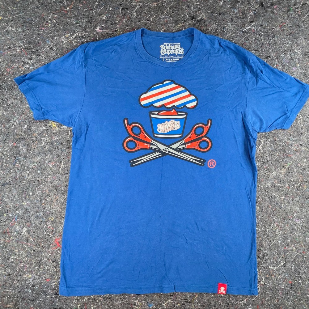 Men’s Suavecito X Johnny Cupcakes Barber Shop Crossbones Tee Shirt XL