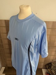 Umbro T-Shirt Drill Stripe Y2K Rare Premium Gym Sports Football 90s Retro UK L