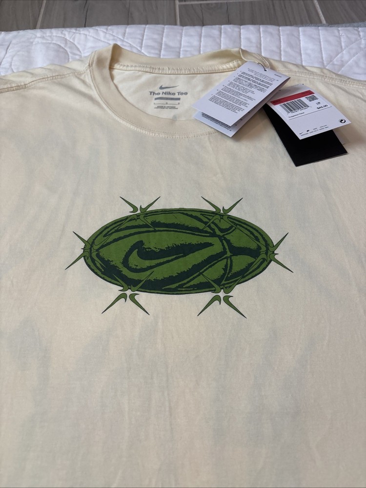 Nike Sportswear Large Max90 T-Shirt Win Against All Odds Cream HV1675-113 NWT