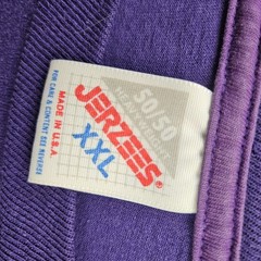 Funny Vintage 90s T Shirt Skinny Dicks Halfway Inn Alaska 2XL JERZEES Polar Bear