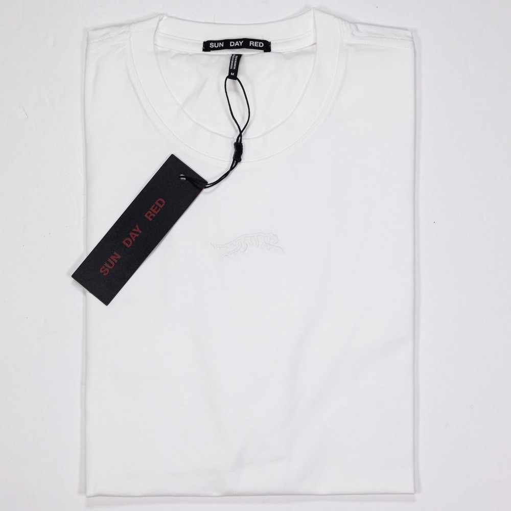 Sun Day Red SSDK Energy White T Shirt Mens M Tiger Woods NWT
