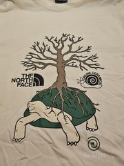 North Face Online Ceramics Shirt White / Cream Regrind Turtle Tortoise Size L