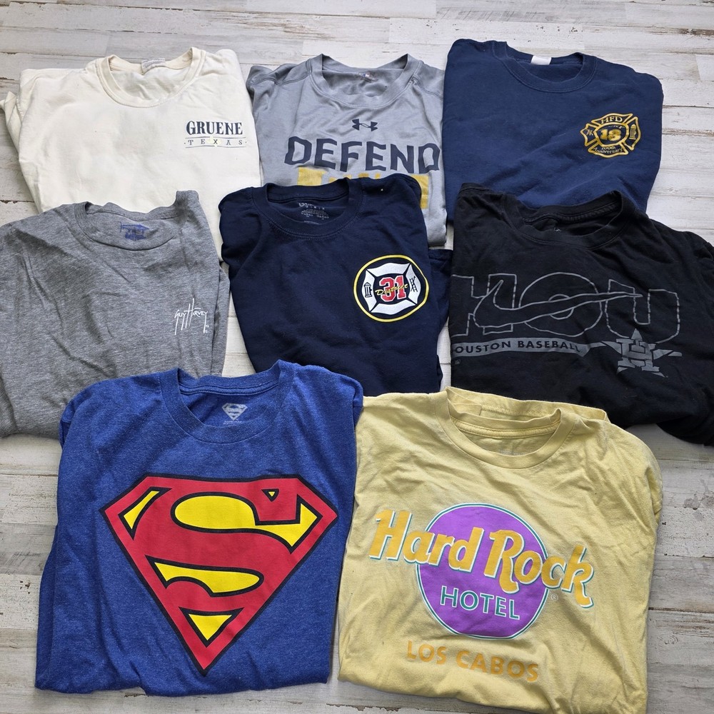 Lot of 8 Men’s MED Graphic T-Shirts Mixed Brand Random Lot of Tees