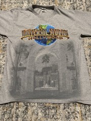 Universal Studios Hollywood Shirt Mens Large Gray EUC Big Logo Graphic Print