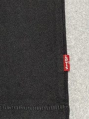 Levis Men’s Vintage Black Graphic Batwing Logo in Pecan Brown Medium T-Shirt NWT