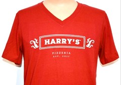 Harry’s Pizzeria V-Neck Tee, Men’s MEDIUM, Red, Canvas Brand Design District NEW