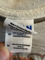 Used vintage concert t-shirt. Size is Medium.