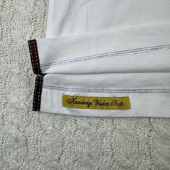 Robert Graham Classic Fit V Neck T-Shirt Men’s Size XL White Knit Supima Cotton