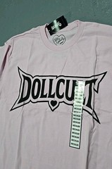 Nippy Lipstick Pink Mayhem Brat Dollcut Graphic T-Shirt Lot 4pc Medium (CC)