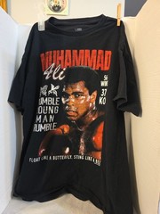 Muhammed Ali Official Xl Mens Tshirt “Rumble Young Man Rumble ” 56 Wins 37 Kos
