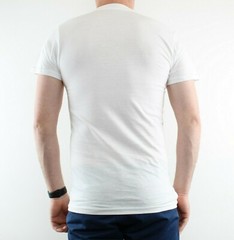 Calvin Klein Men’s T-Shirts V-Neck Undershirt, Classic Fit Tee Shirt, 3 Pack