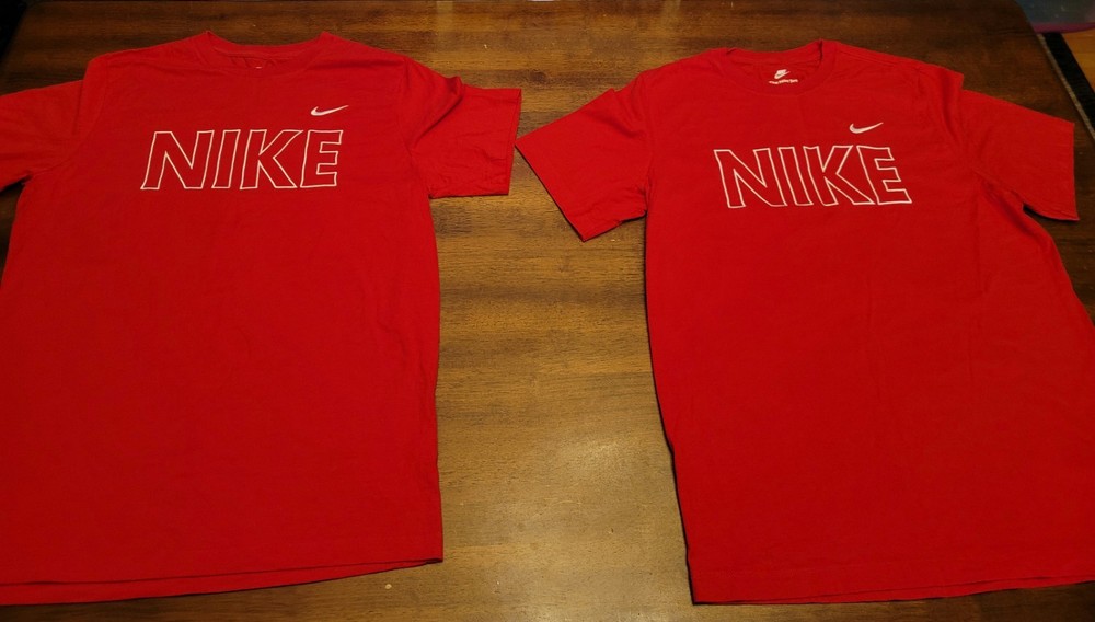 Mens Nike T-shirts Size Large Lot of 2