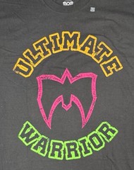 Ultimate Warrior T-Shirt Men’s WWE Wrestling Black Neon Mask Size Large NEW