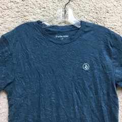 Volcom Shirt Small Adult Blue Crewneck Short Sleeve Casual Athletic Modern Men S