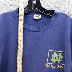 Notre Dame Mens 2XL Embroidered Logo T-Shirt Blue NCAA (see photo for flaw)