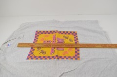 Vintage 1993 Tour D’Town Bicycle Race Cycling Gray T-Shirt Jerzees Size XL