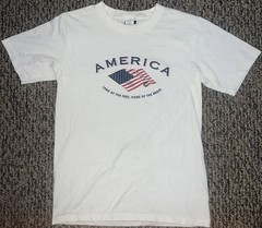 PBX Basics America Land of the Free Home of the Brave White T-Shirt Size S Flaw!