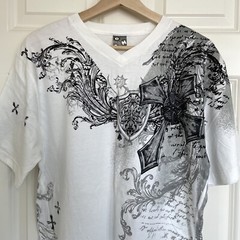 VTG ODM Men’s Faith V-Neck XL T-Shirt Cross Graphic Tee Affliction Style Y2K