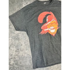 men’s charcoal gray Buccaneers logo t-shirt extra large excellent