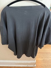 Brand New in bag Black Yeezy Vultures Korea Exclusive Shirt Size 3 same