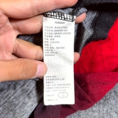 Hollister California Tee Shirt Mens Large Red Black Gradient Graphic Spell Out