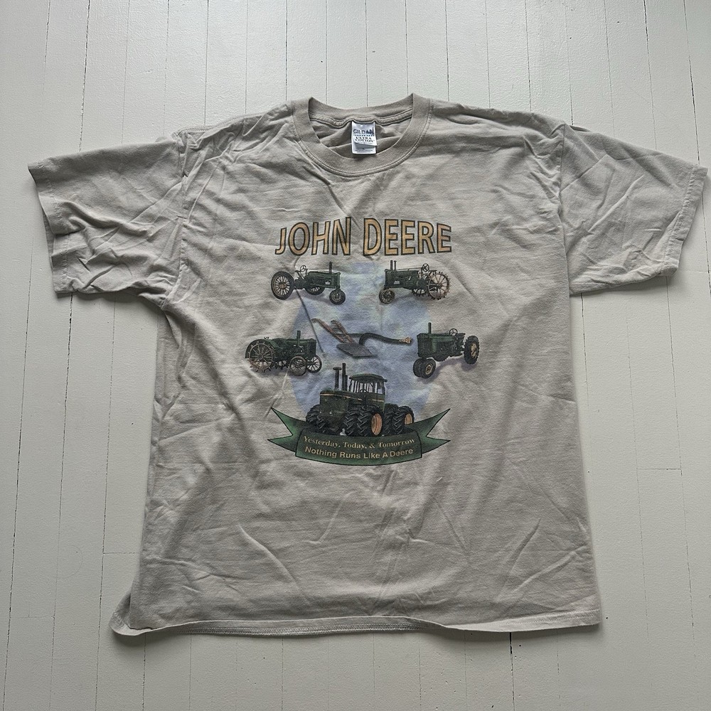 1990’s John Deere “Yesterday, Today & …”Tractors Graphic Men’s Xl T Shirt