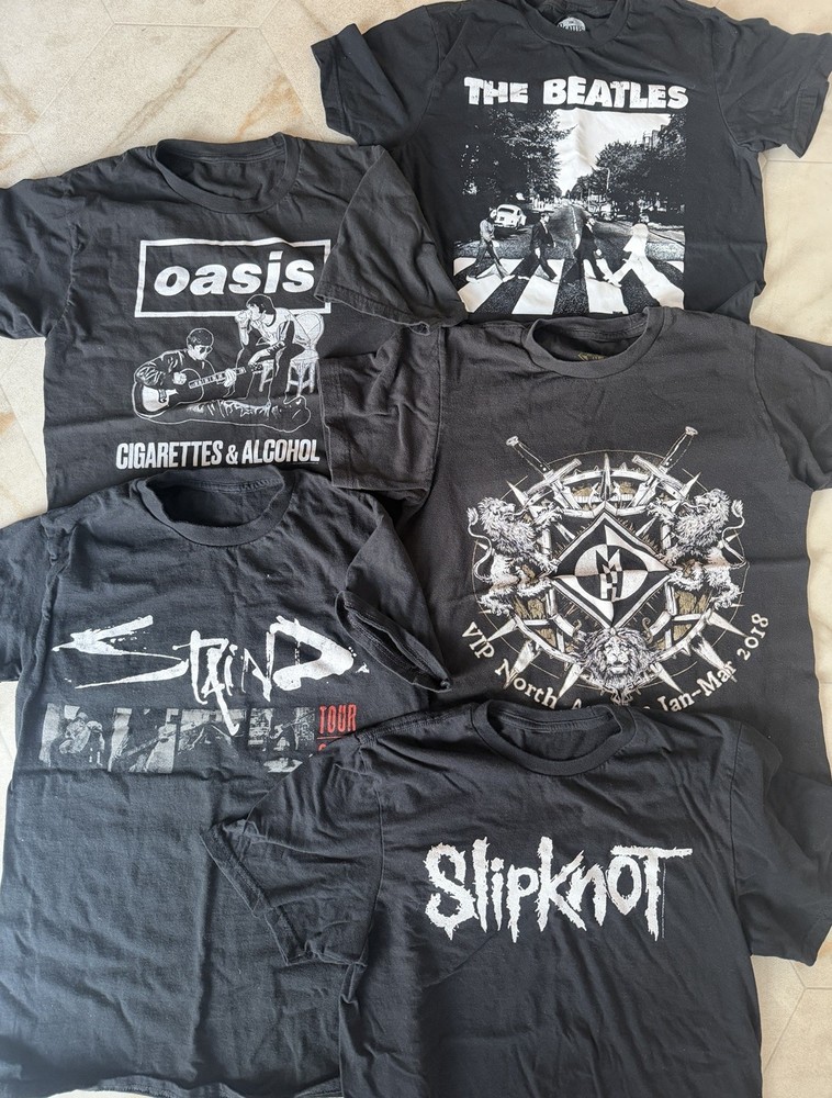 Lot of Rock N Roll Band Concert Tour T-Shirt Tees Mens Size Small Oasis Beatles