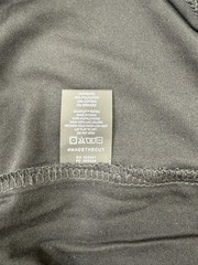 CUTS Clothing Split-Hem Crewneck T-Shirt Mens Medium Black Pyca Pro NWOT