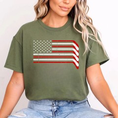 USA Flag Hockey Comfort Tee Patriotic Ice Fan Gift Men Women