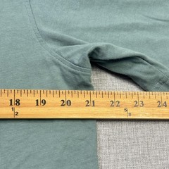 Gymshark T-Shirt Mens Small Green Crew Neck Cotton Logo Short Sleeve Basic