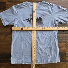 Uniqlo Final Fantasy 9 35TH Anniversary T Shirt Mens Small Blue Video Game Promo