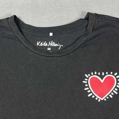 Keith Haring Shirt Mens Medium Black Heart Graphic Tee Crewneck Short Sleeve