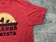 Disney Lion King Shirt Mens 2XL Red Hakuna Matata Graphic Tee Movie Silhouette